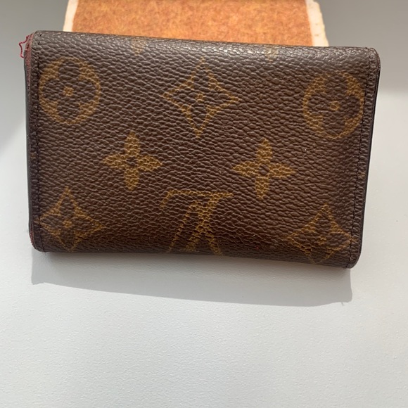 Louis Vuitton 6- Keyholder - Picture 2 of 10